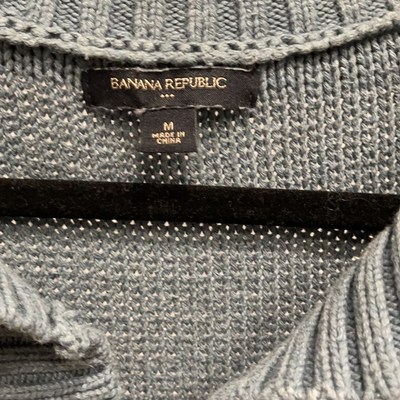 Banana Republic sweater, Medium - Picture 3 of 3